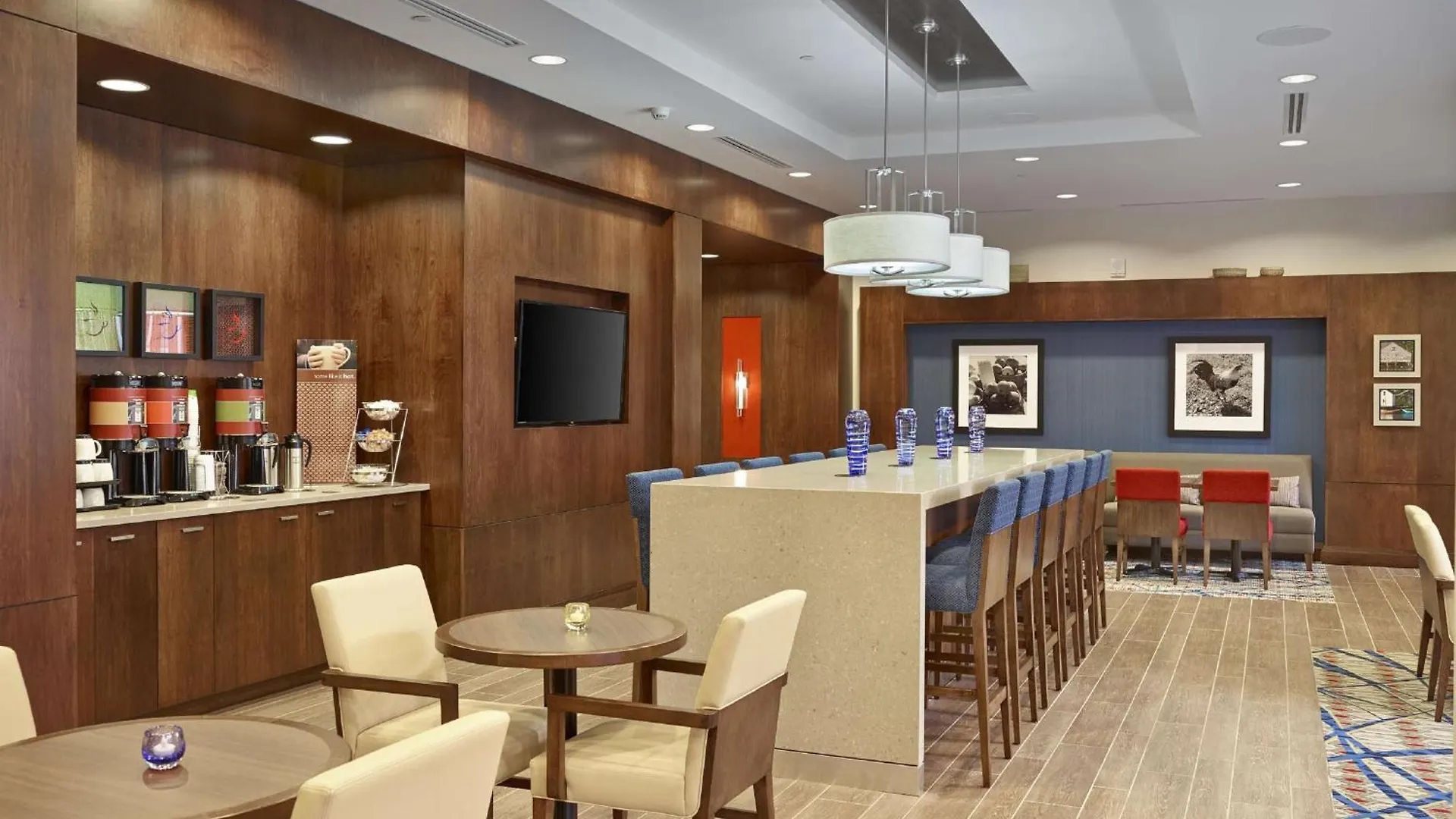Hampton Inn By Hilton Halifax Downtown 3*,  Canada